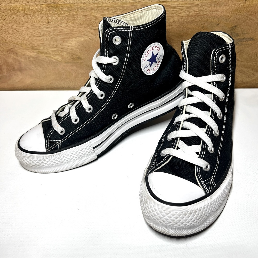 Converse high top Women's Chuck Taylor All Star Lift Sneakers platform